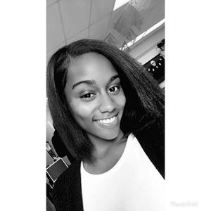 Meet your Posher, Michala